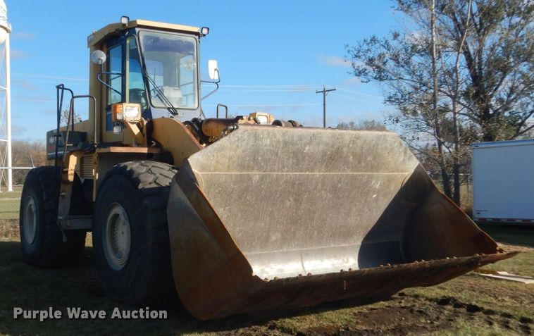 image for item HS9410 1990 Komatsu WA500-1L  wheel loader