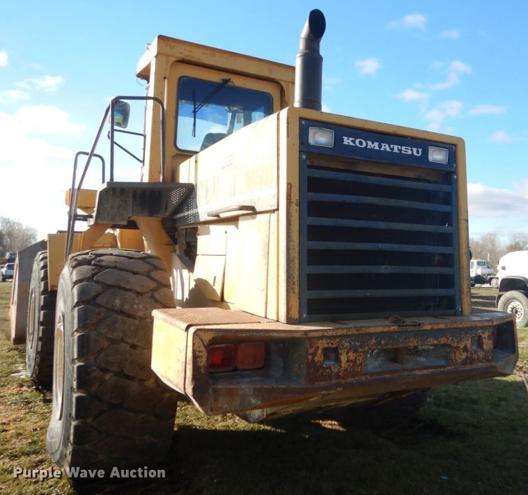 image for item HS9410 1990 Komatsu WA500-1L  wheel loader