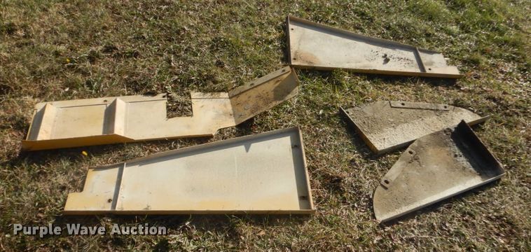 image for item HS9410 1990 Komatsu WA500-1L  wheel loader