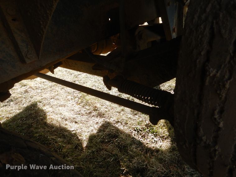 image for item HS9411 1999 International Paystar 5000  ready mix truck