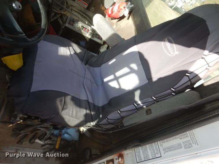 image for item HS9411 1999 International Paystar 5000  ready mix truck