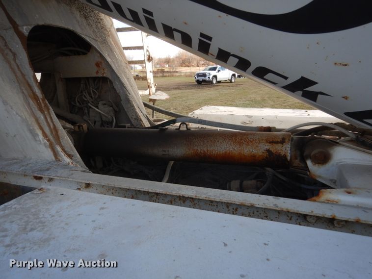 image for item HS9412 1999 International Paystar 5000  ready mix truck