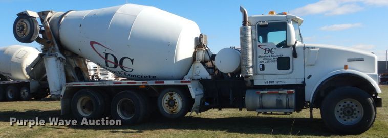 image for item HS9413 2006 Kenworth W900  ready mix truck