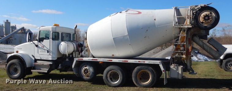 image for item HS9413 2006 Kenworth W900  ready mix truck