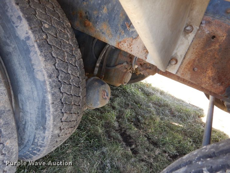 image for item HS9413 2006 Kenworth W900  ready mix truck