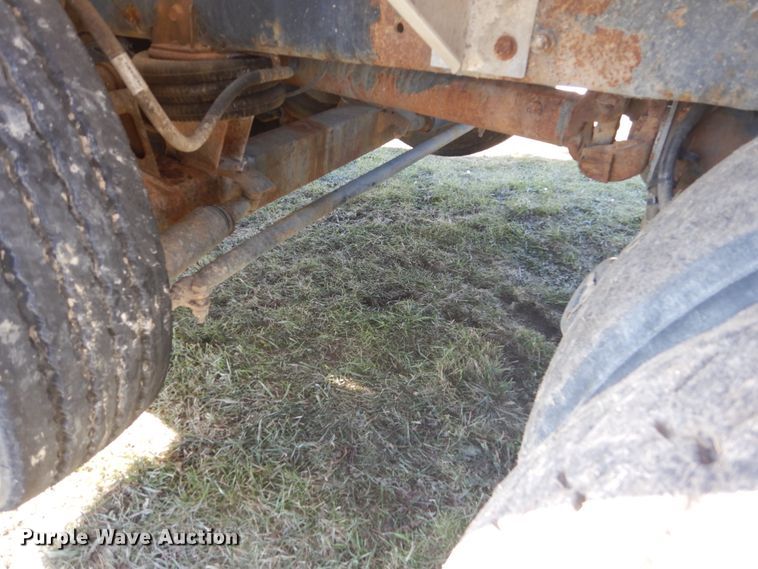 image for item HS9413 2006 Kenworth W900  ready mix truck