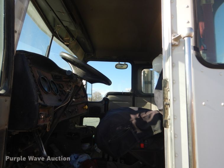 image for item HS9413 2006 Kenworth W900  ready mix truck