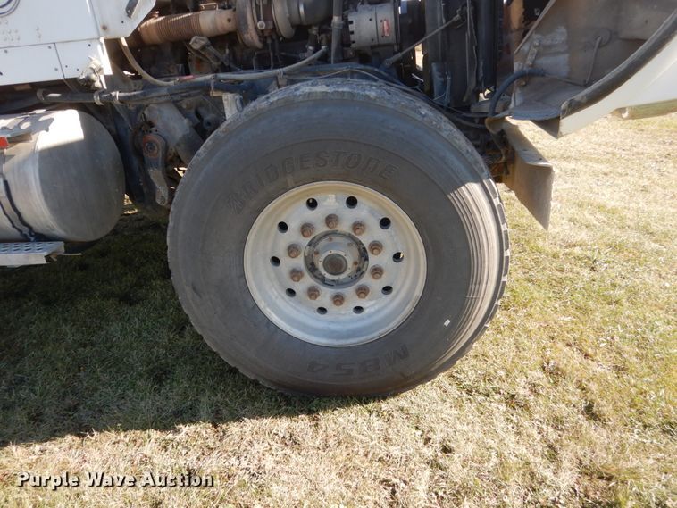 image for item HS9413 2006 Kenworth W900  ready mix truck