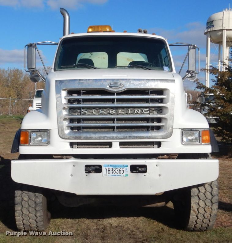 image for item HS9414 2005 Sterling L-Line  ready mix truck