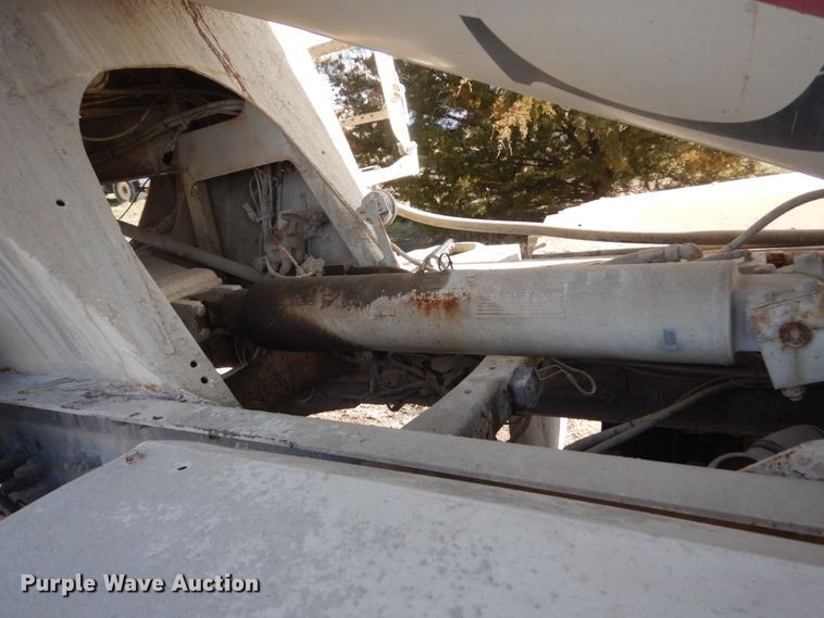 image for item HS9414 2005 Sterling L-Line  ready mix truck