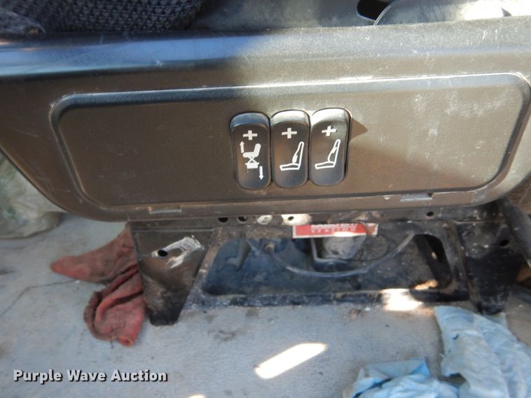 image for item HS9414 2005 Sterling L-Line  ready mix truck