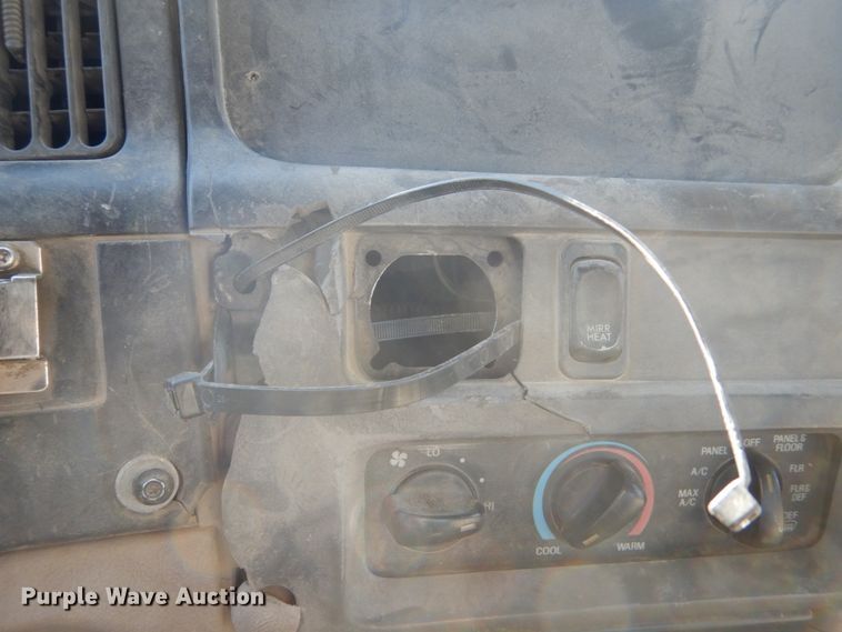 image for item HS9414 2005 Sterling L-Line  ready mix truck