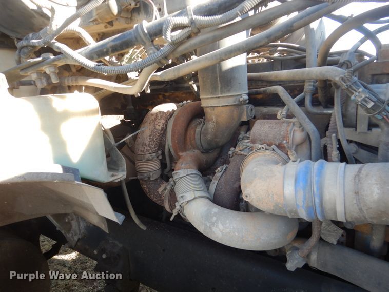 image for item HS9414 2005 Sterling L-Line  ready mix truck