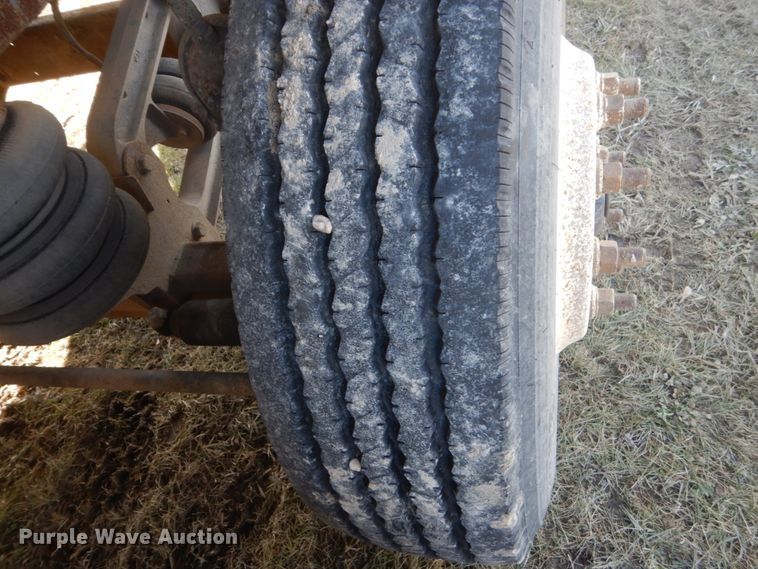 image for item HS9414 2005 Sterling L-Line  ready mix truck