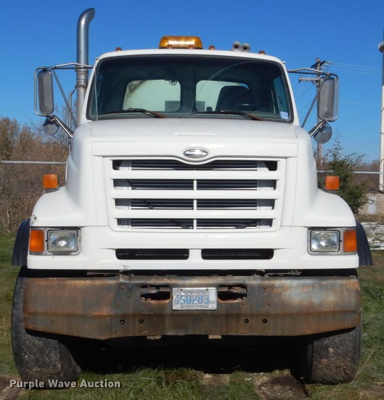 image for item HS9415 1999 Sterling L-Line  ready mix truck