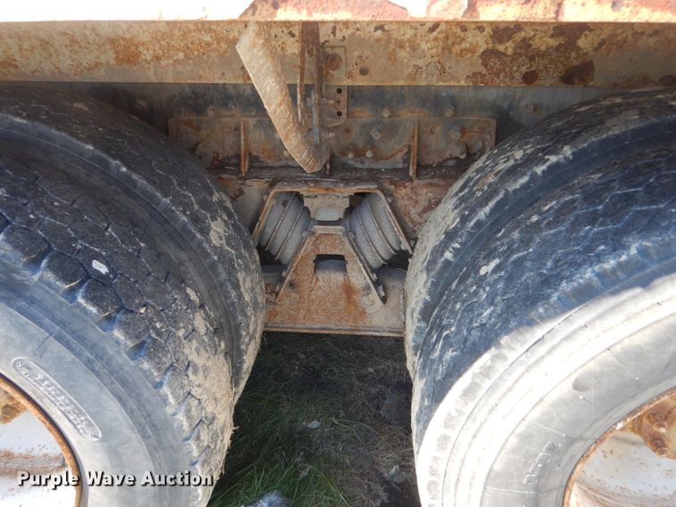 image for item HS9415 1999 Sterling L-Line  ready mix truck