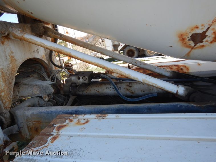 image for item HS9415 1999 Sterling L-Line  ready mix truck