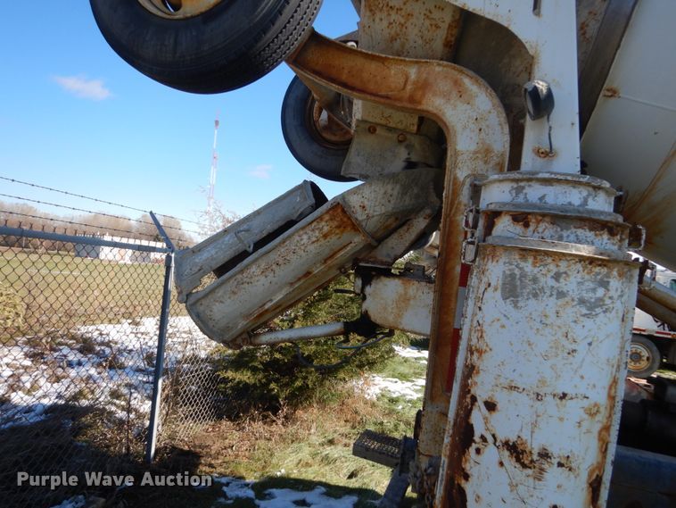 image for item HS9415 1999 Sterling L-Line  ready mix truck