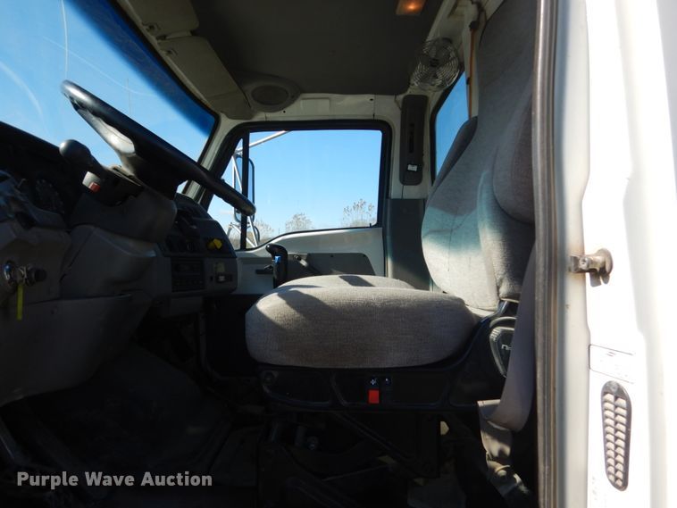 image for item HS9415 1999 Sterling L-Line  ready mix truck