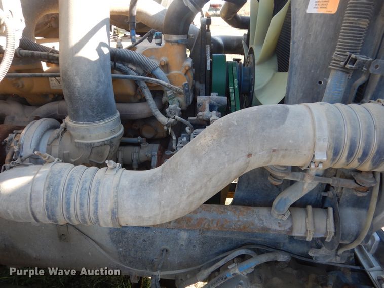 image for item HS9415 1999 Sterling L-Line  ready mix truck