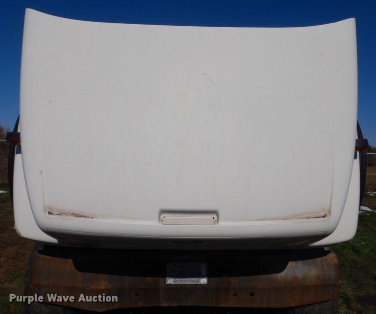 image for item HS9415 1999 Sterling L-Line  ready mix truck