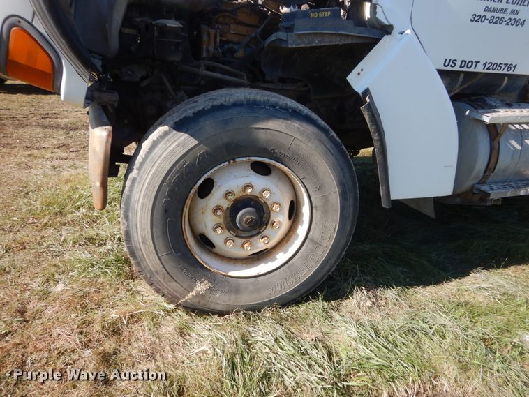 image for item HS9415 1999 Sterling L-Line  ready mix truck