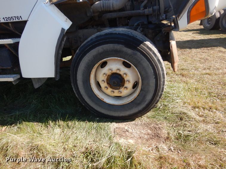 image for item HS9415 1999 Sterling L-Line  ready mix truck