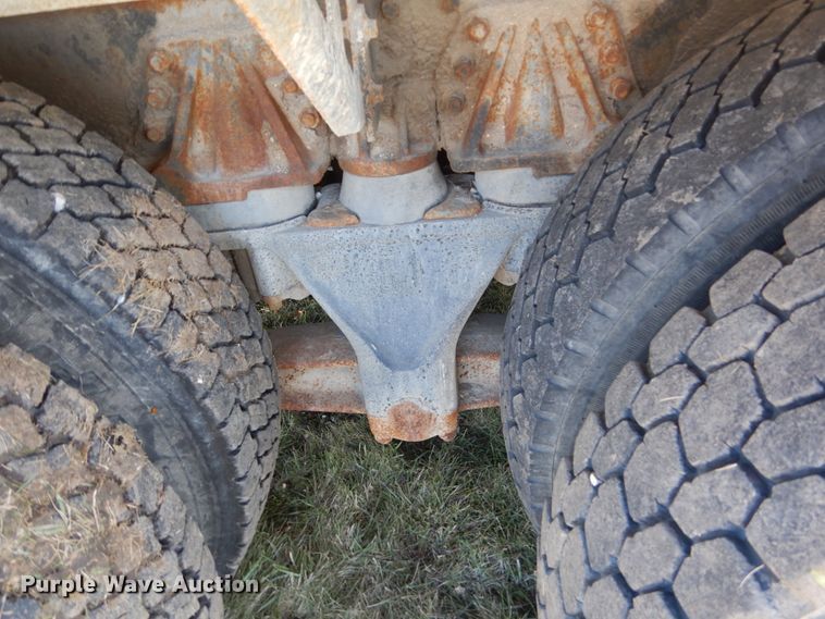 image for item HS9416 1997 Ford LTA9000  ready mix truck