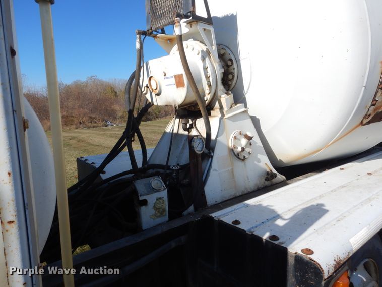 image for item HS9416 1997 Ford LTA9000  ready mix truck