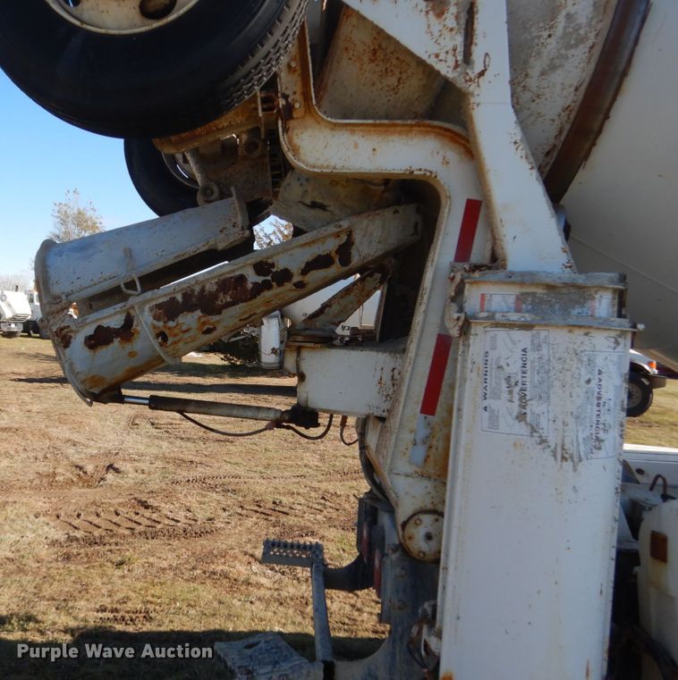 image for item HS9416 1997 Ford LTA9000  ready mix truck