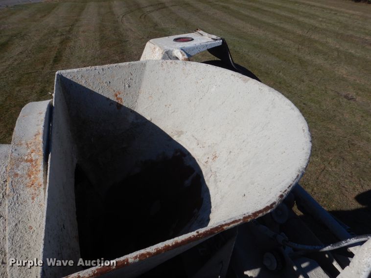 image for item HS9416 1997 Ford LTA9000  ready mix truck