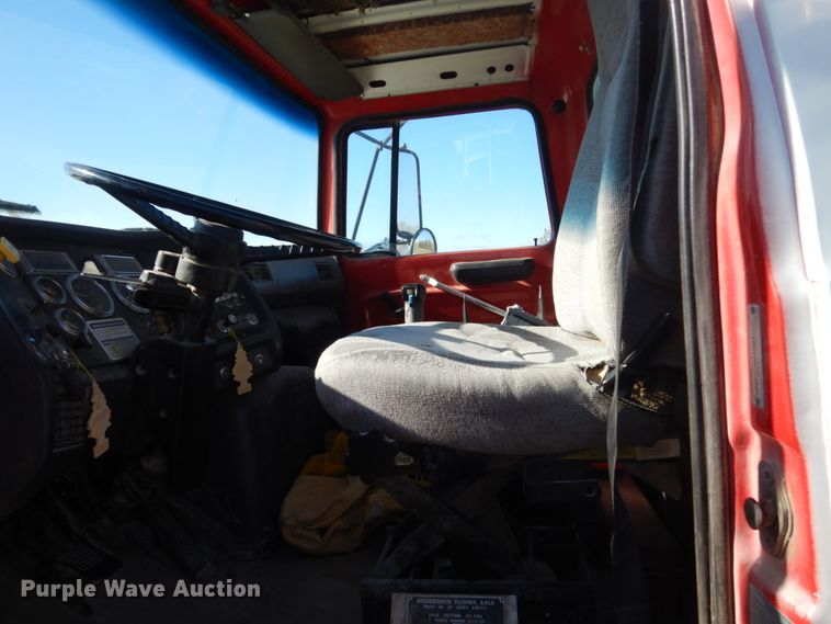 image for item HS9416 1997 Ford LTA9000  ready mix truck