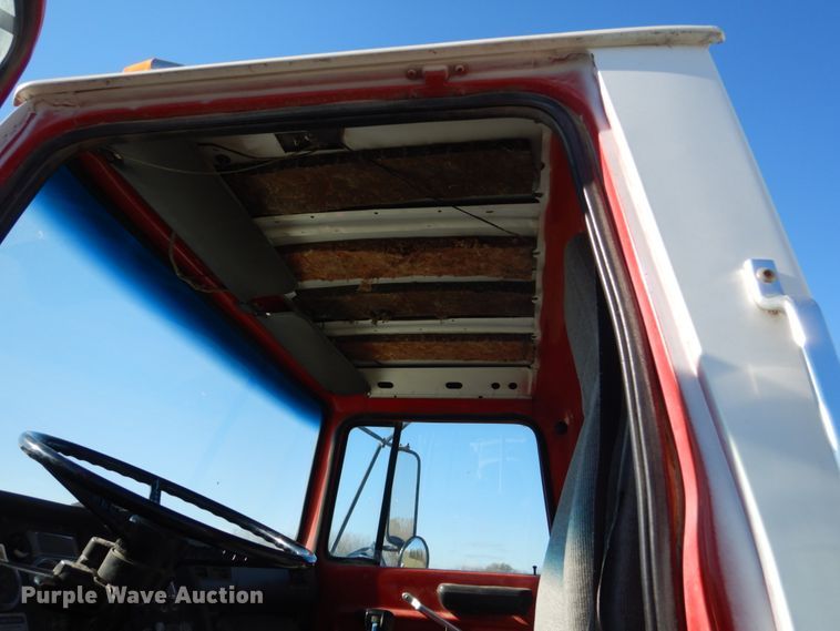 image for item HS9416 1997 Ford LTA9000  ready mix truck