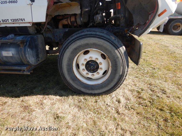 image for item HS9416 1997 Ford LTA9000  ready mix truck