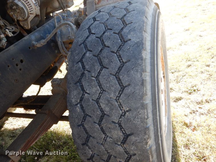 image for item HS9416 1997 Ford LTA9000  ready mix truck