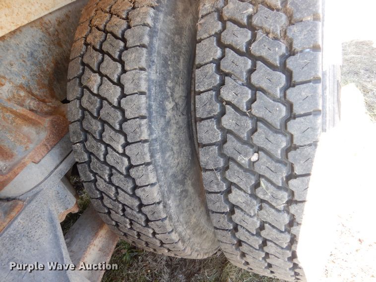 image for item HS9416 1997 Ford LTA9000  ready mix truck