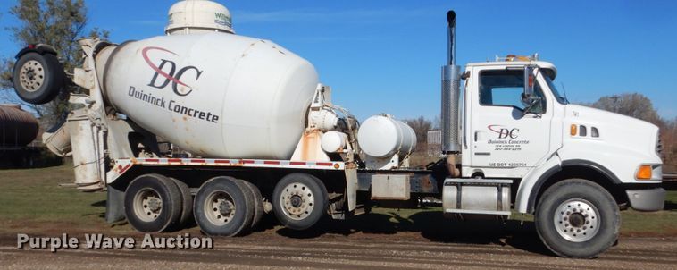 image for item HS9417 2004 Sterling L-Line  ready mix truck