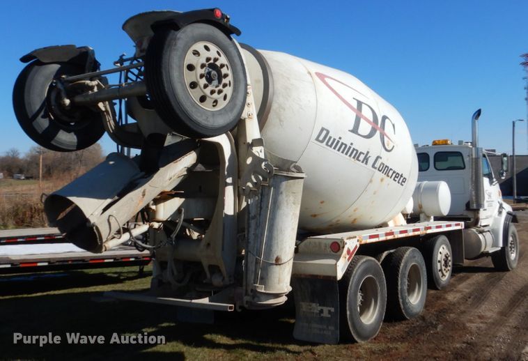 image for item HS9417 2004 Sterling L-Line  ready mix truck