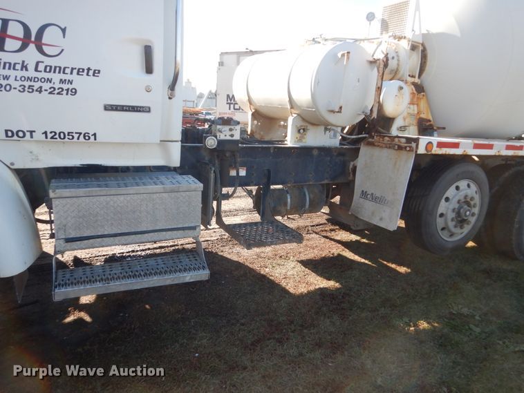 image for item HS9417 2004 Sterling L-Line  ready mix truck