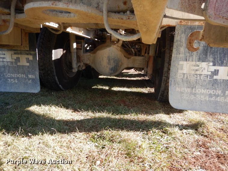 image for item HS9417 2004 Sterling L-Line  ready mix truck