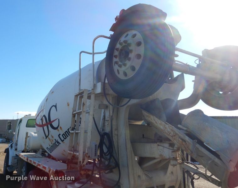 image for item HS9417 2004 Sterling L-Line  ready mix truck