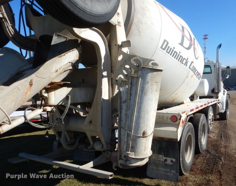 image for item HS9417 2004 Sterling L-Line  ready mix truck