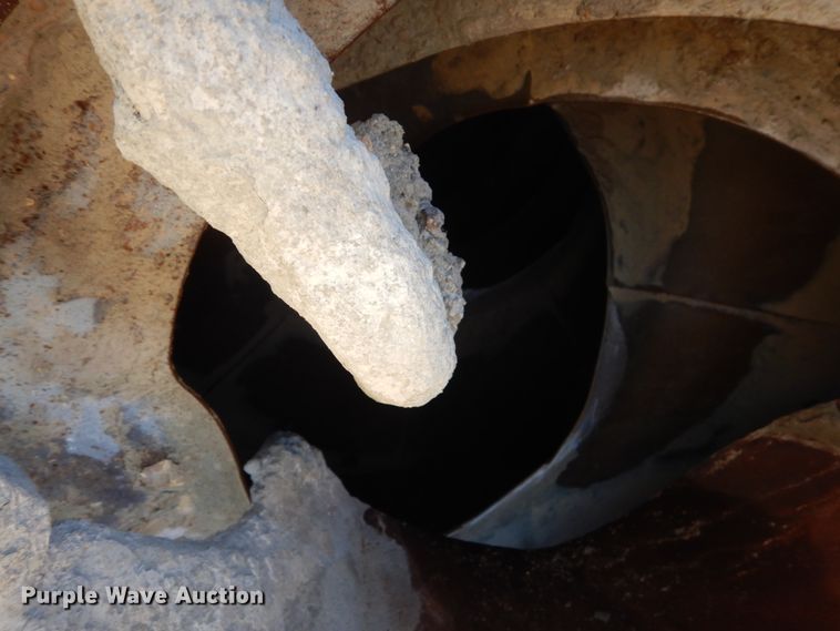 image for item HS9417 2004 Sterling L-Line  ready mix truck