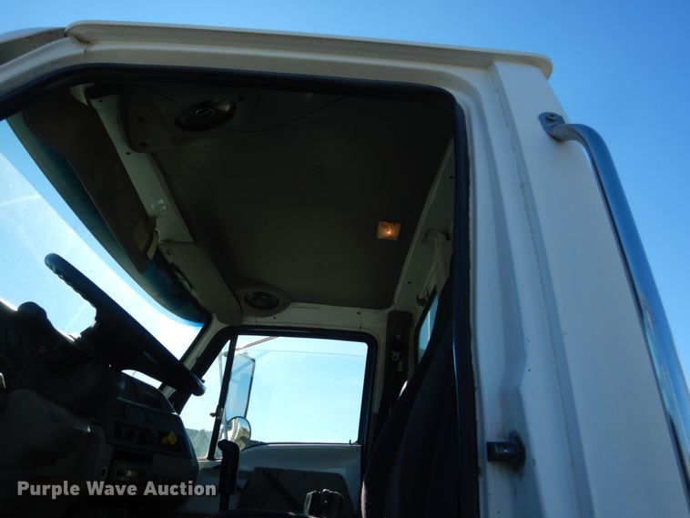 image for item HS9417 2004 Sterling L-Line  ready mix truck