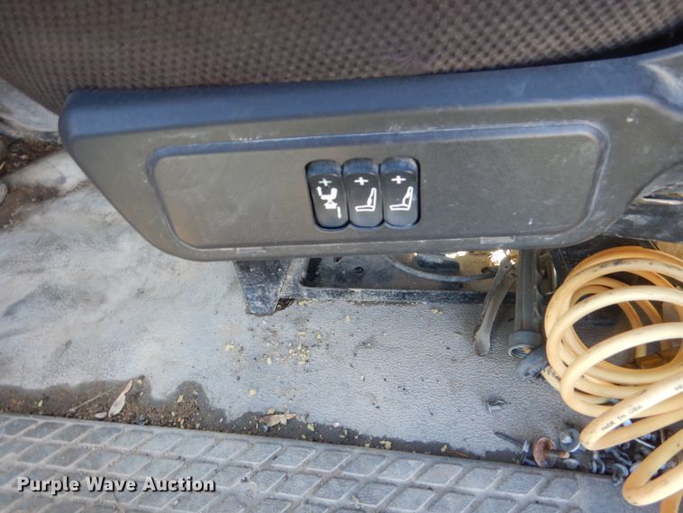 image for item HS9417 2004 Sterling L-Line  ready mix truck