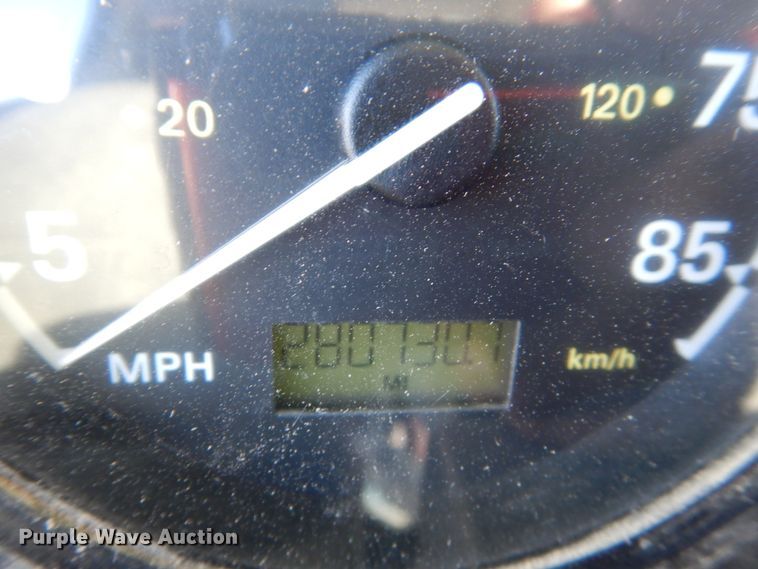 image for item HS9417 2004 Sterling L-Line  ready mix truck