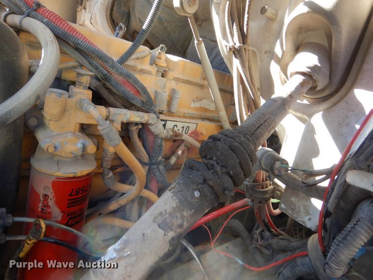 image for item HS9417 2004 Sterling L-Line  ready mix truck