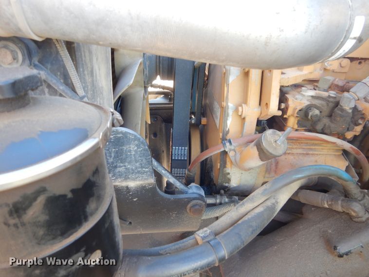 image for item HS9417 2004 Sterling L-Line  ready mix truck