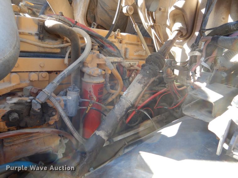 image for item HS9417 2004 Sterling L-Line  ready mix truck