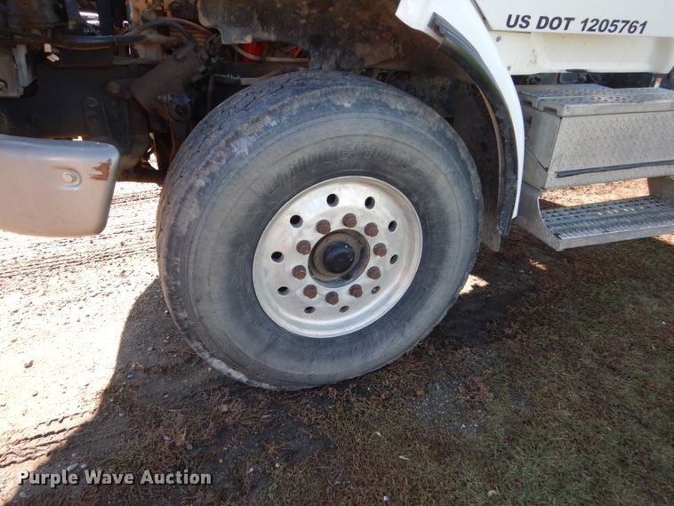 image for item HS9417 2004 Sterling L-Line  ready mix truck